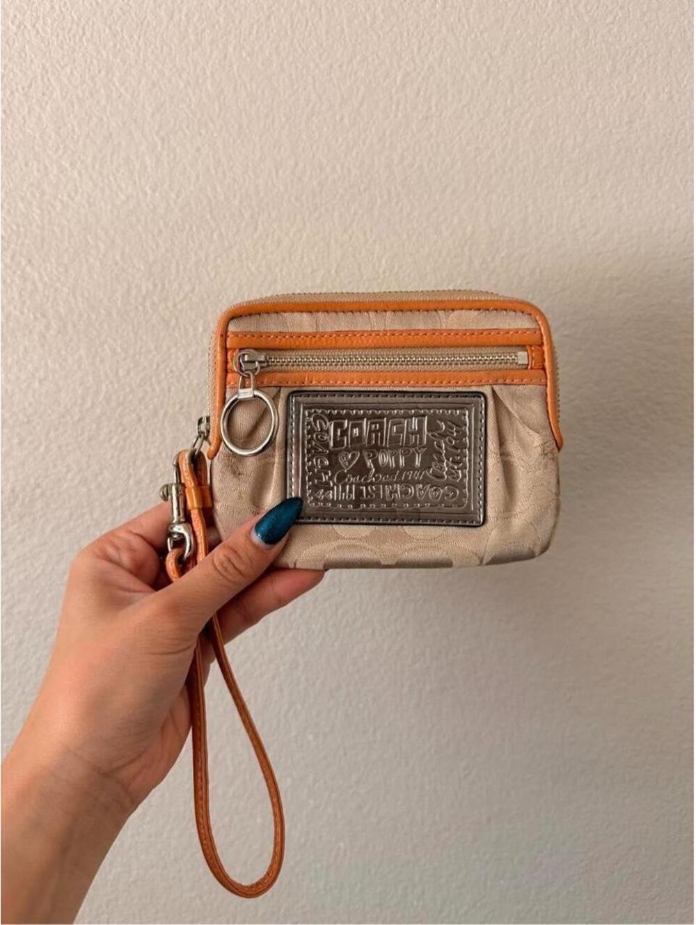 Vintage Tan and Orange Coach Poppy Camera Wristlet Wallet